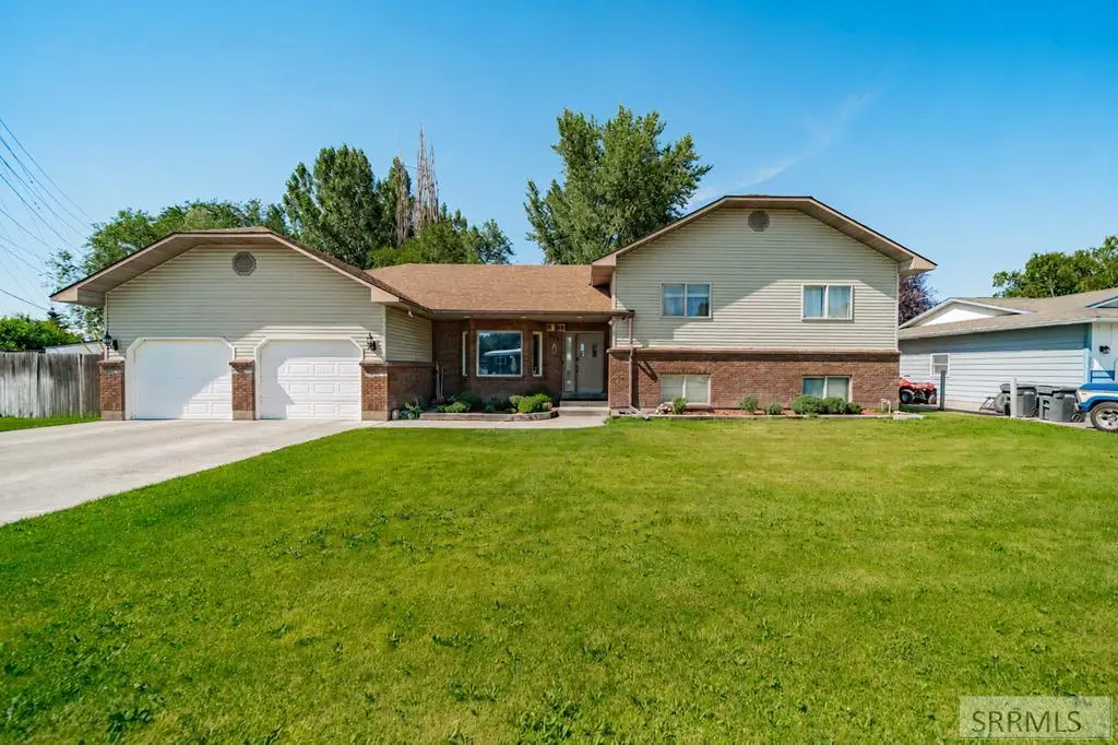 1525 9th Street, Idaho Falls, ID 83401 - #1