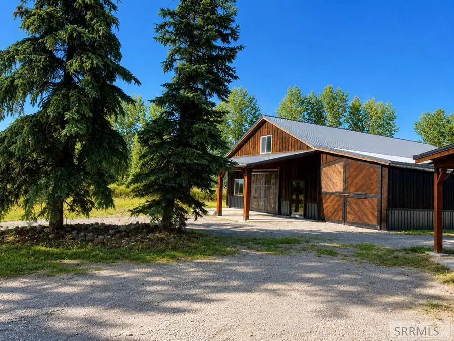 762 River Road, Saint Anthony, ID 83445 - #2