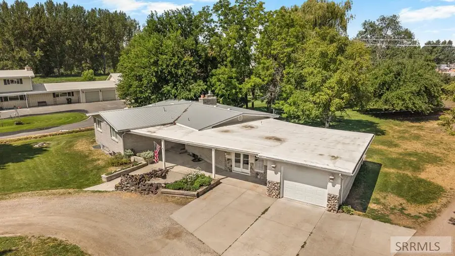 1355 Shilling Avenue, Blackfoot, ID 83221 - #2