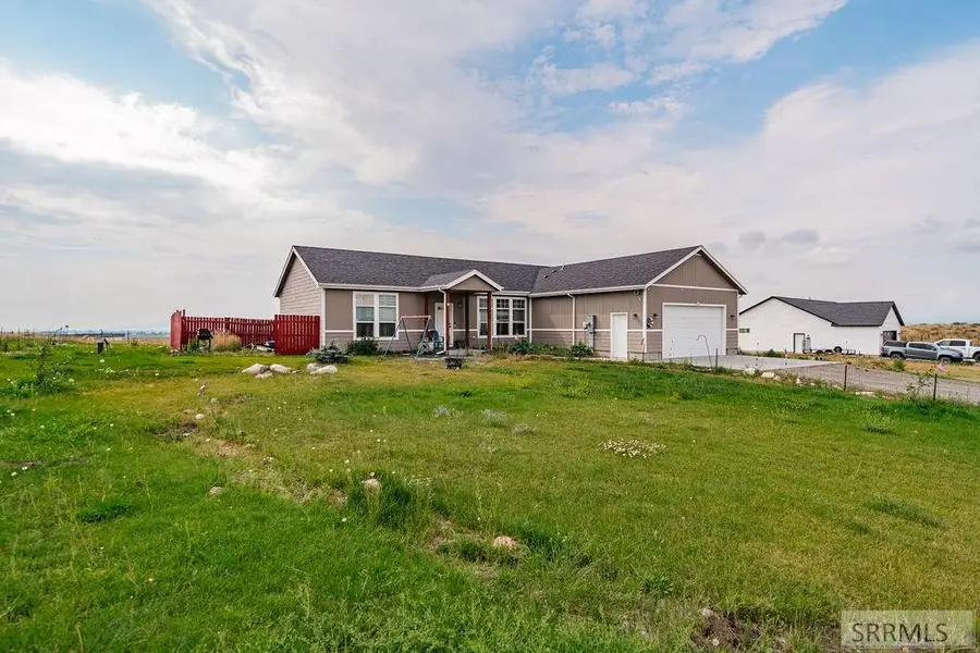 563 3000 E, Saint Anthony, ID 83445 - #2