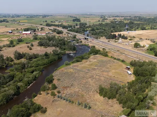 3060 River Side Dr, CHESTER, ID 83421