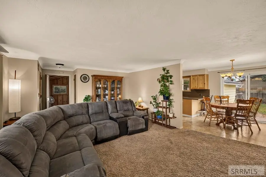 425 Horrocks Drive, Blackfoot, ID 83221 - #2