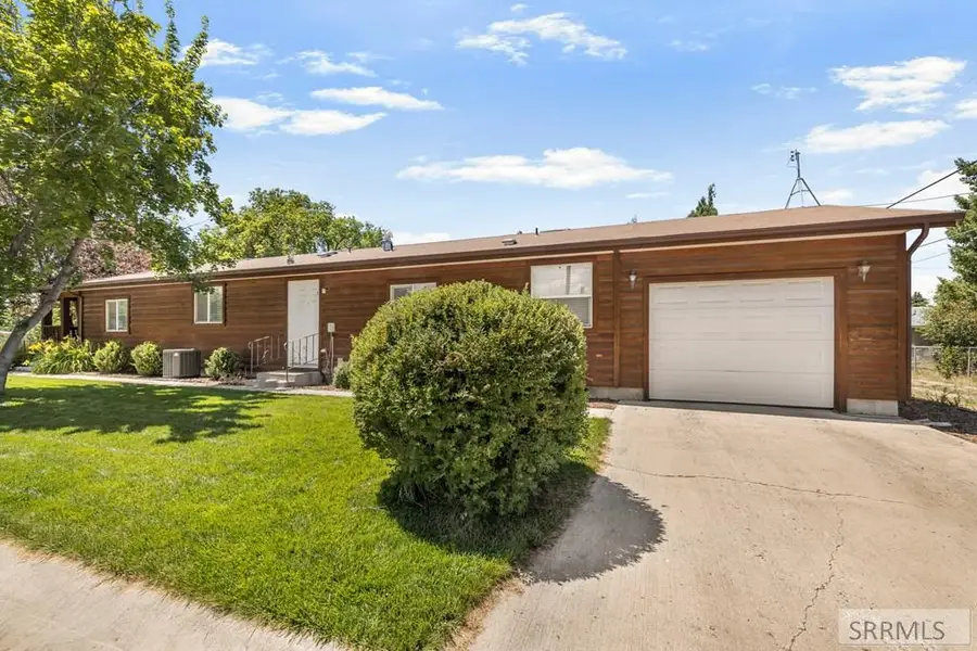 381 3rd N, Saint Anthony, ID 83445 - #2