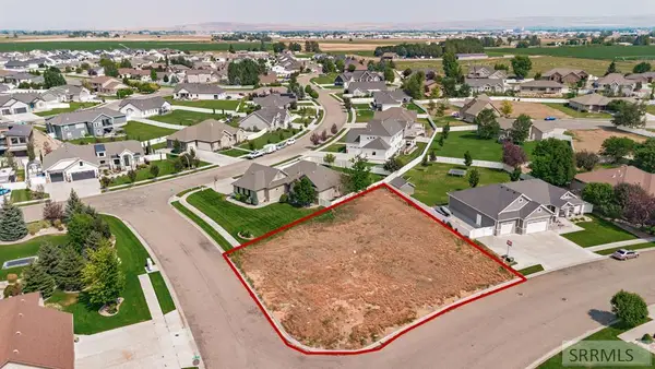 5004 Eaglewood Drive, IDAHO FALLS, ID 83401