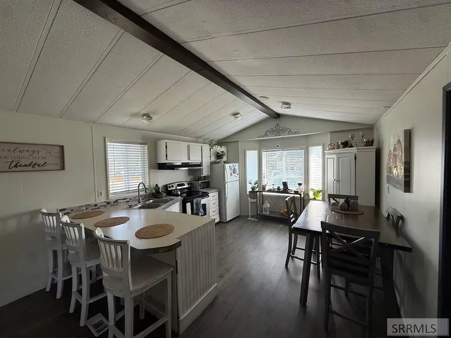 1347 Huckleberry St, Idaho Falls, ID 83401 - #3