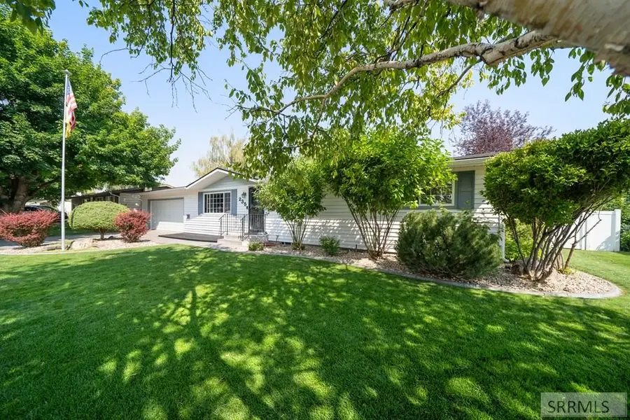 235 Spruce Street, Shelley, ID 83274 - #2