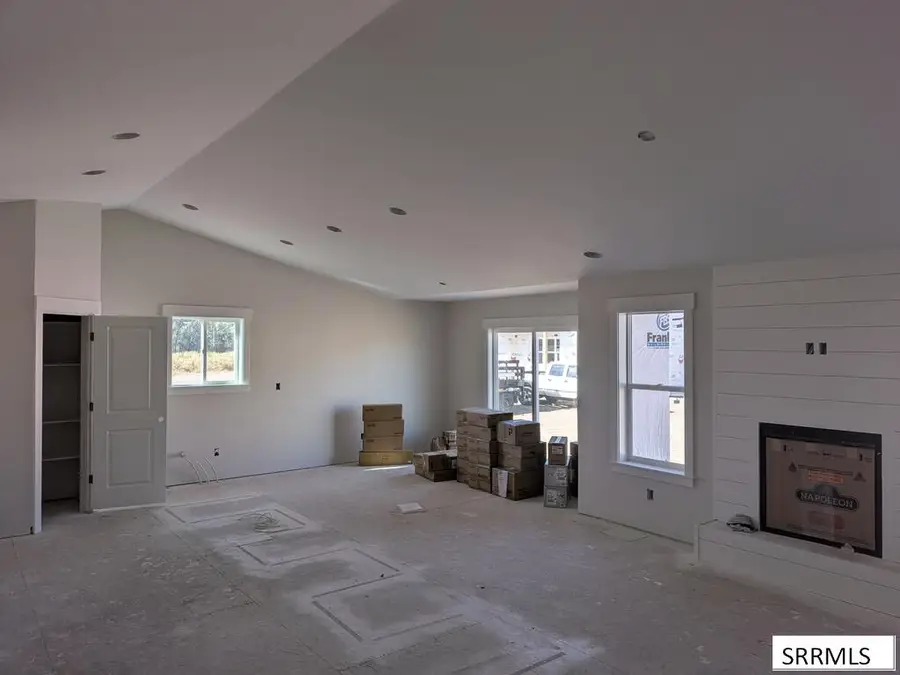 535 Meadowbrook, Rexburg, ID 83440 - #3