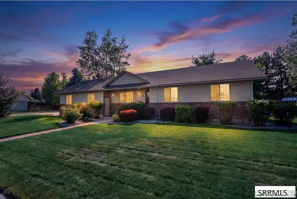 262 Adam Lane, IDAHO FALLS, ID 83401