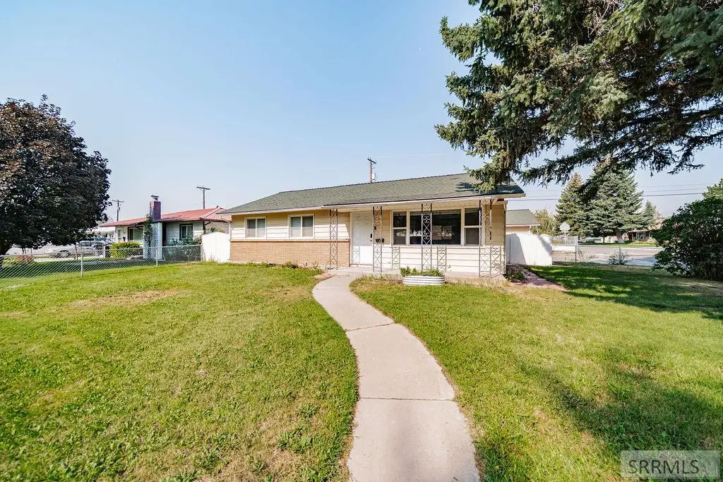 556 Westhill Avenue, Idaho Falls, ID 83402 - #1