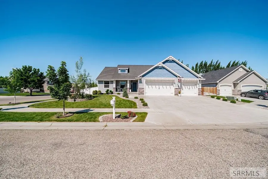 6060 Malory Drive, Idaho Falls, ID 83402 - #2