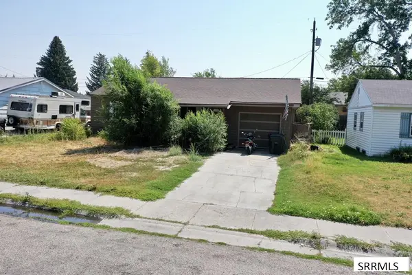 385 Tendoy Drive, IDAHO FALLS, ID 83401