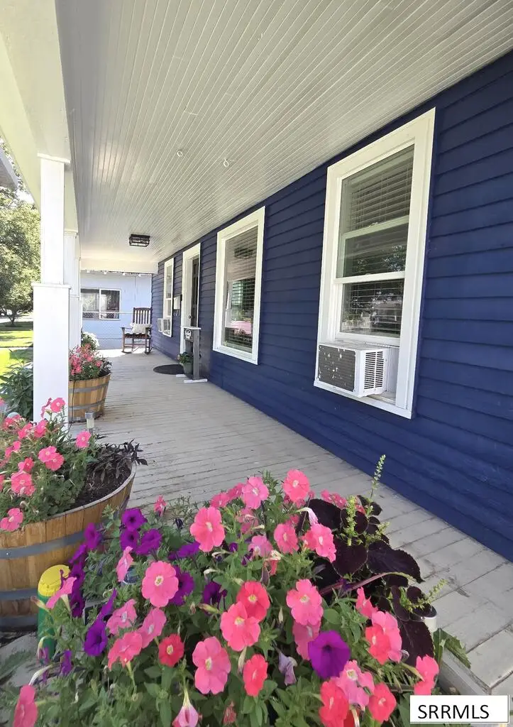 150 Corner Avenue, Idaho Falls, ID 83402 - #2