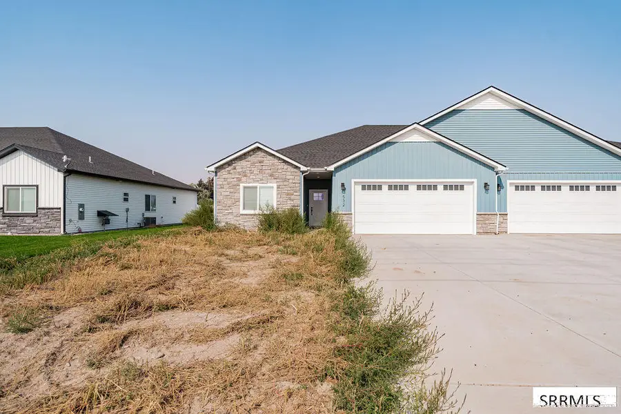 532 Zions St, Shelley, ID 83274 - #3