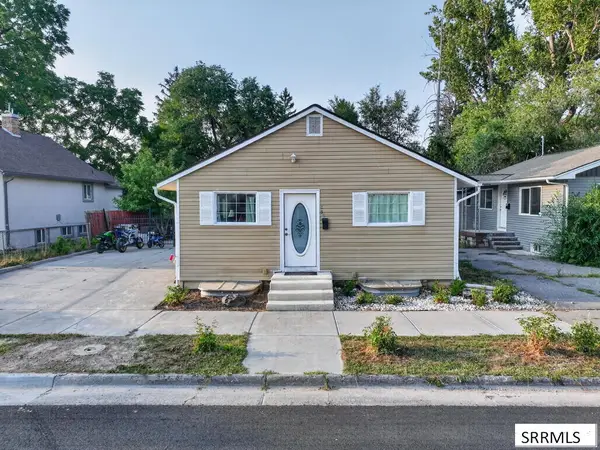 135 College Street, IDAHO FALLS, ID 83402