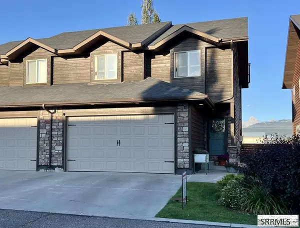 718 Valley Centre Drive #11, DRIGGS, ID 83422