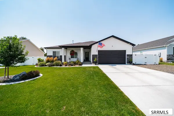 1462 N 805 E, SHELLEY, ID 83274