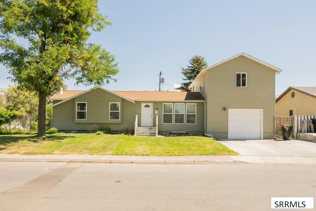 385 Berrett Avenue, Shelley, ID 83274 - #1
