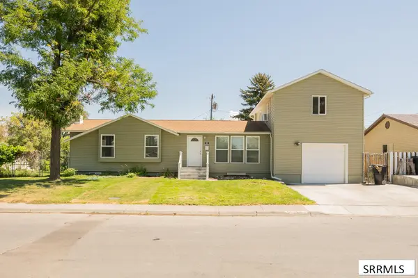 385 Berrett Avenue, SHELLEY, ID 83274