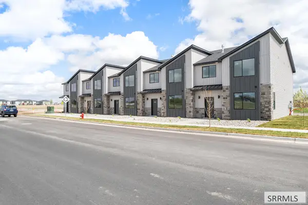 753 Curlew Drive, AMMON, ID 83406