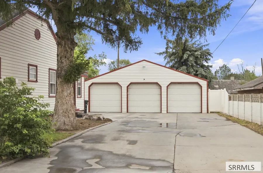 143 S 2nd W, Rigby, ID 83442 - #2