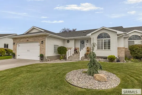 2975 Courtyard Circle, AMMON, ID 83406