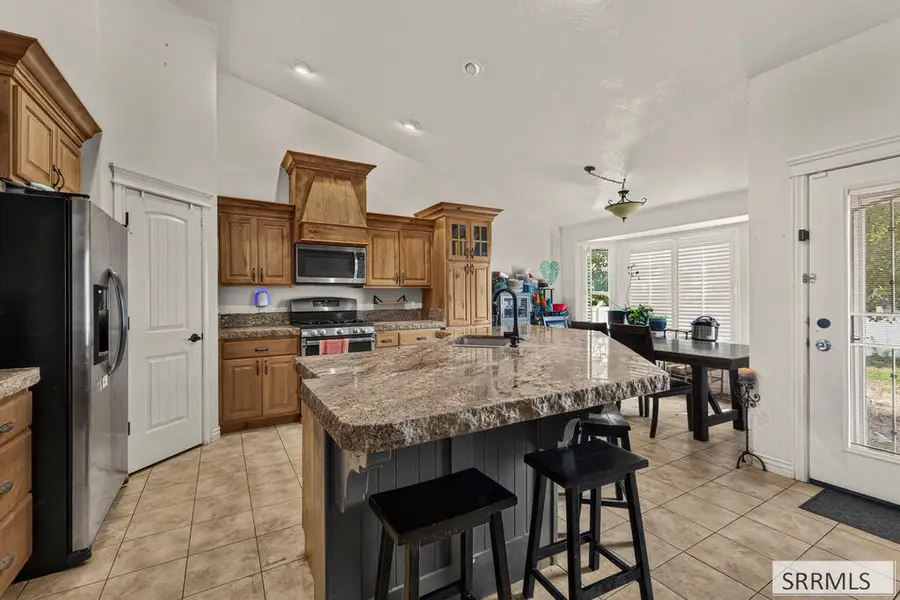 4138 Tawzer Way, Ammon, ID 83406 - #3
