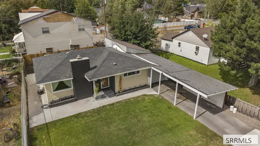 233 Fisher Avenue, Blackfoot, ID 83221 - #2