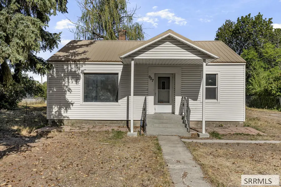957 Shilling Avenue, Blackfoot, ID 83221 - #2