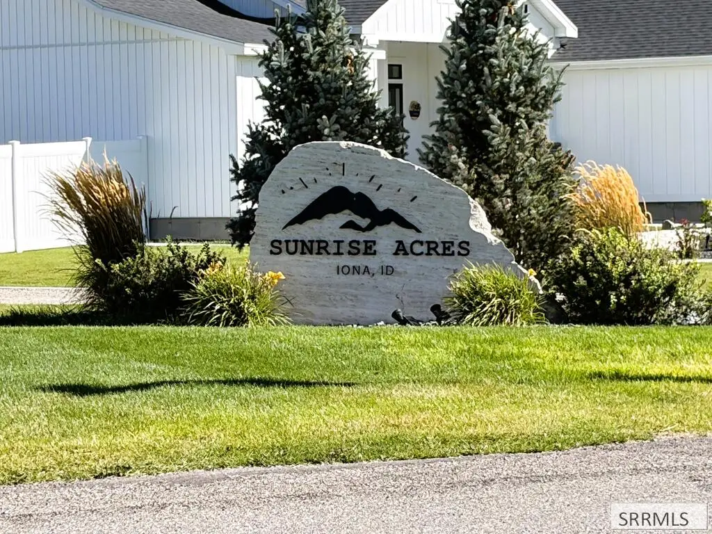 4629 N Sunset Drive, Iona, ID 83401 - #1