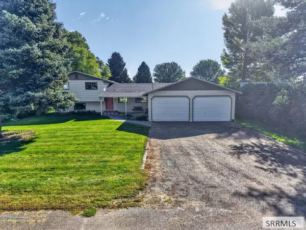 6676 Derek Lane, IDAHO FALLS, ID 83401