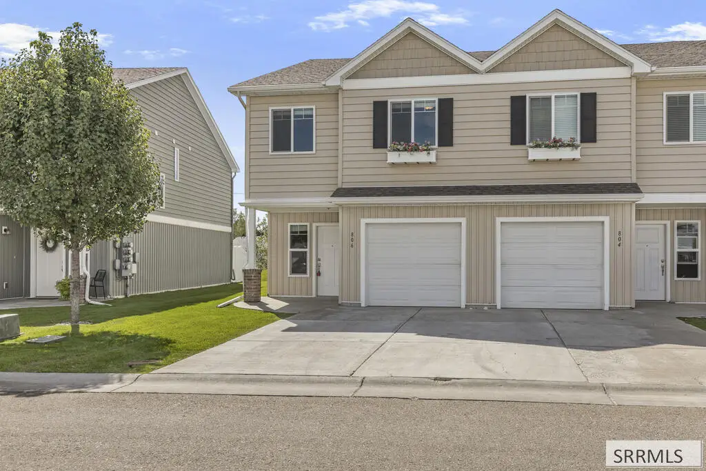 806 Trails End, Idaho Falls, ID 83401 - #1