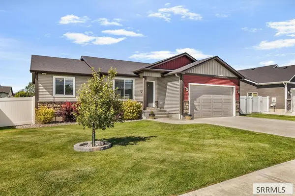 3976 Hazen Drive, AMMON, ID 83406