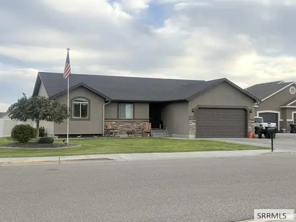 805 W Falcon Circle, BLACKFOOT, ID 83221
