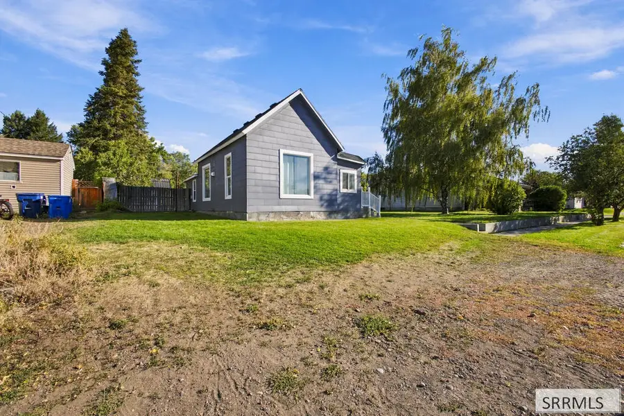 625 1st N, Saint Anthony, ID 83445 - #2