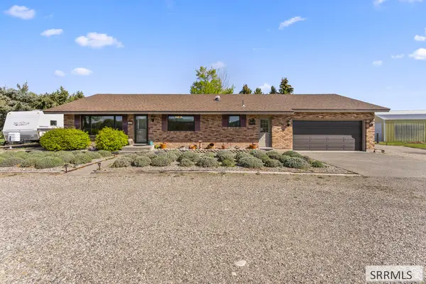 479 97th S, IDAHO FALLS, ID 83404