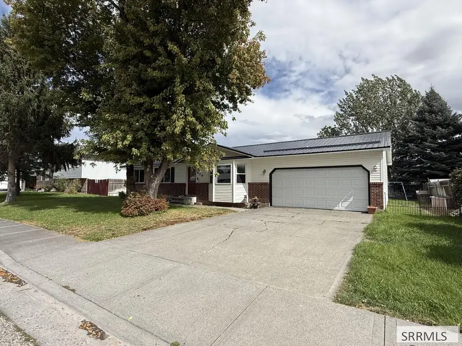 659 Marjorie Avenue, Ammon, ID 83401 - #2