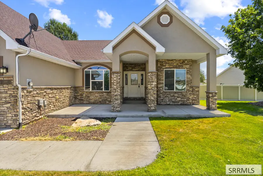 2690 Eastview Drive, Idaho Falls, ID 83401 - #3