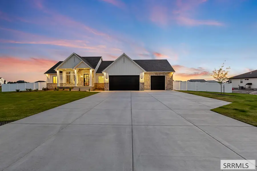 1568 845 E, Shelley, ID 83274 - #2
