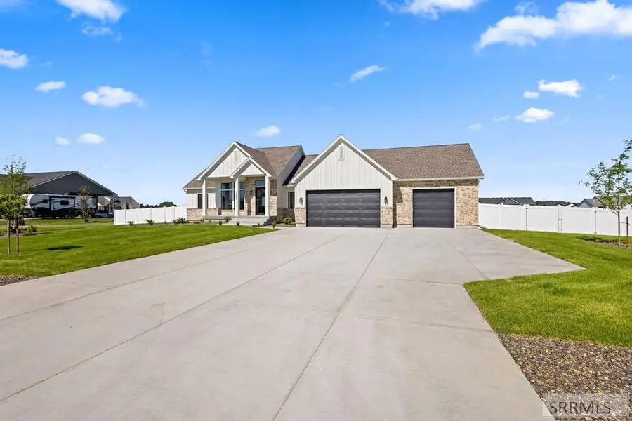 1568 845 E, Shelley, ID 83274 - #3