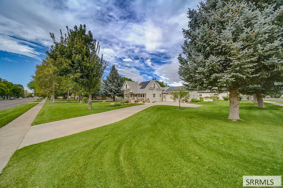 377 1st N, Rexburg, ID 83440 - #2