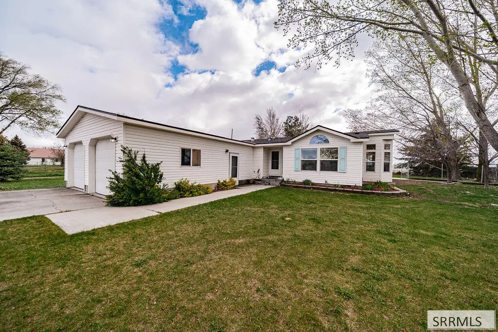 14292 115 E, Idaho Falls, ID 83401 - #1