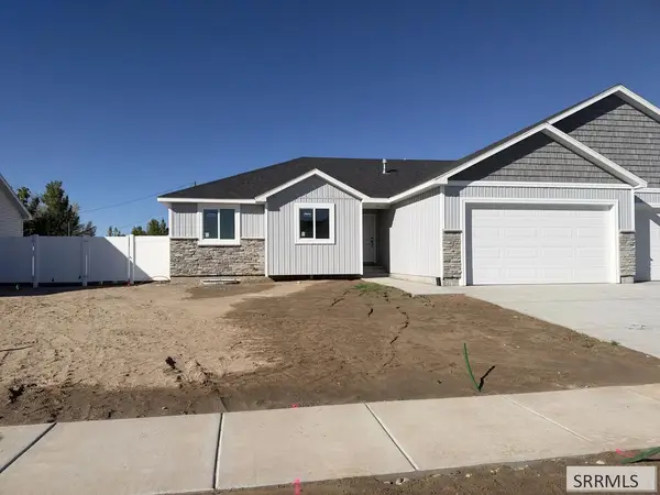 466 East River Ln, IDAHO FALLS, ID 83401