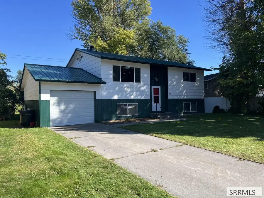 464 Neptune Drive, Idaho Falls, ID 83402 - #2