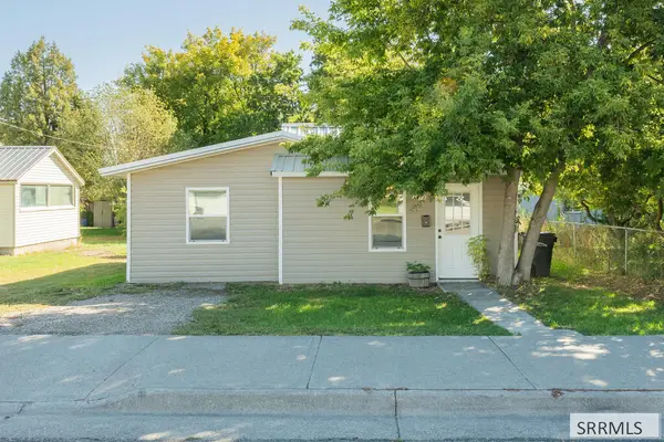 1078 Blaine Avenue, IDAHO FALLS, ID 83401