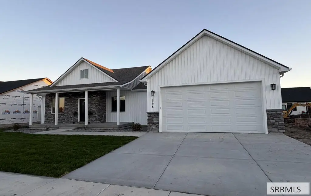 398 Poppy St, Sugar City, ID 83448 - #1