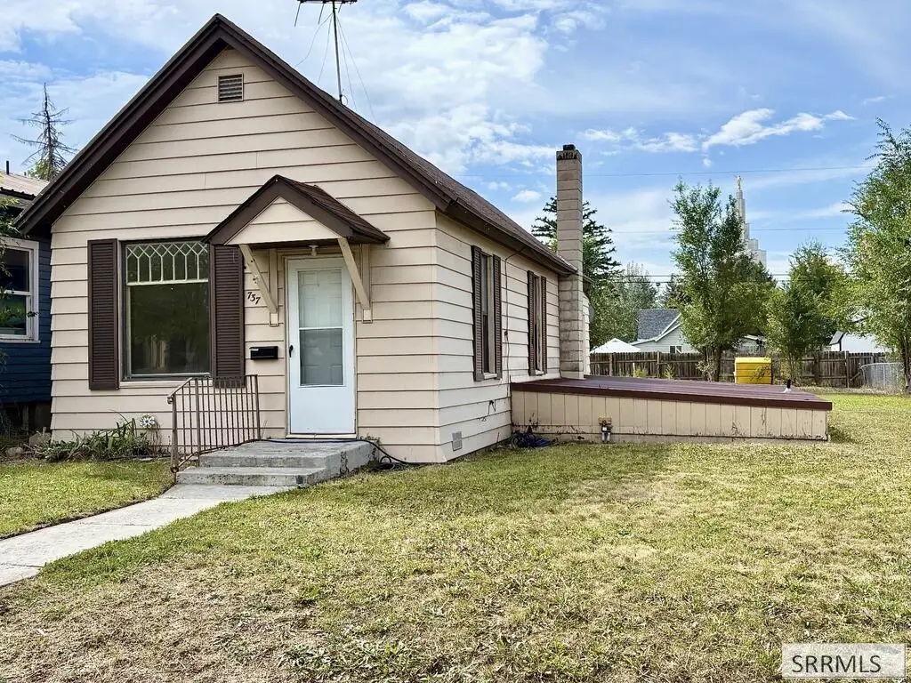 737 J Street, Idaho Falls, ID 83402 - #1