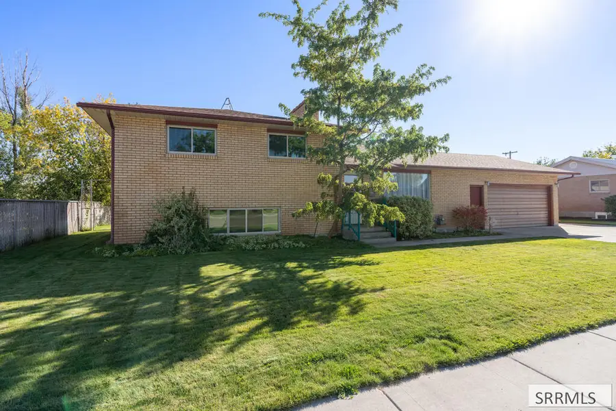 225 Ramona Avenue, Rigby, ID 83442 - #2