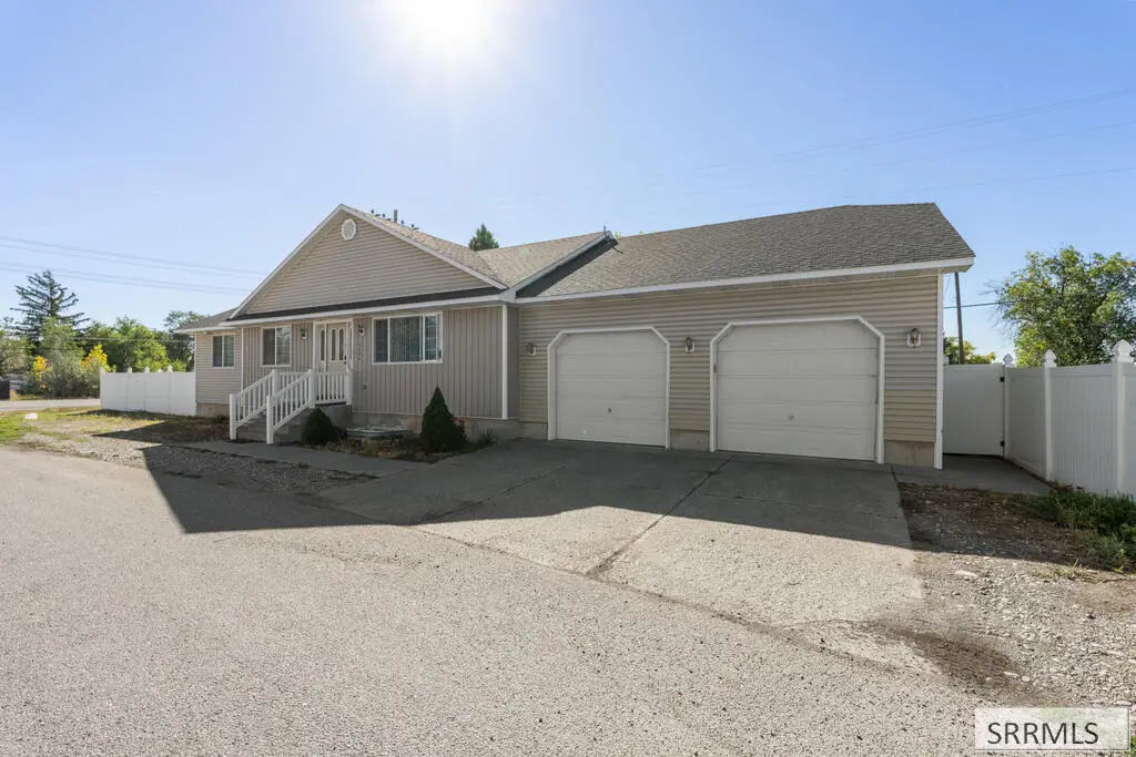 3496 O'bryant Street, Idaho Falls, ID 83401 - #1