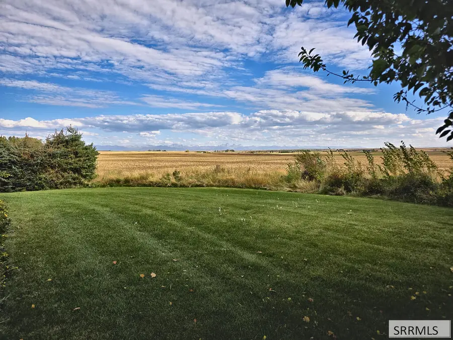 3726 1300 N, Ashton, ID 83420 - #3