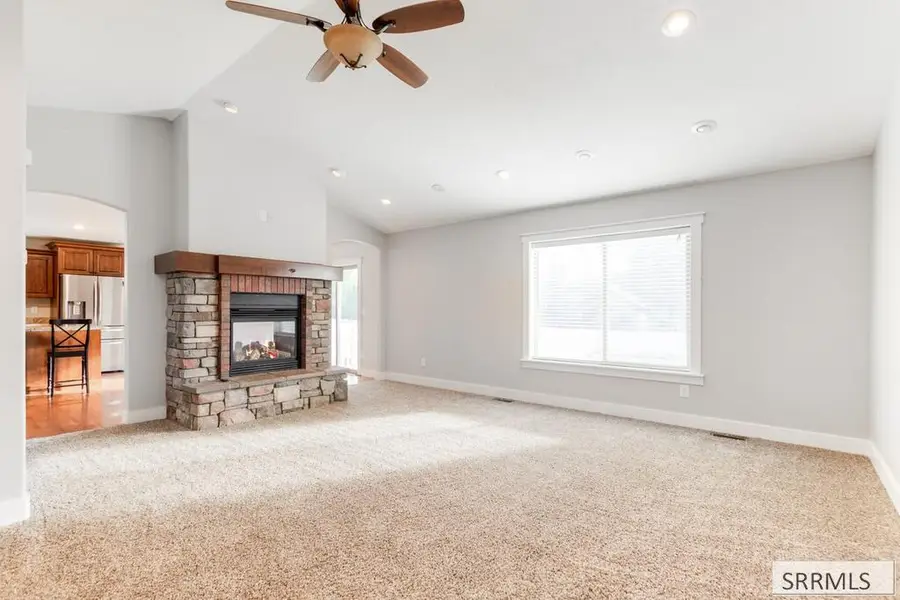 4001 Silverado Drive, Idaho Falls, ID 83404 - #3